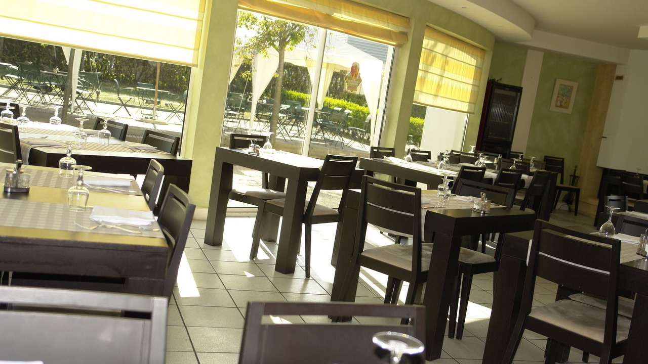 Photo of Others in Evreux