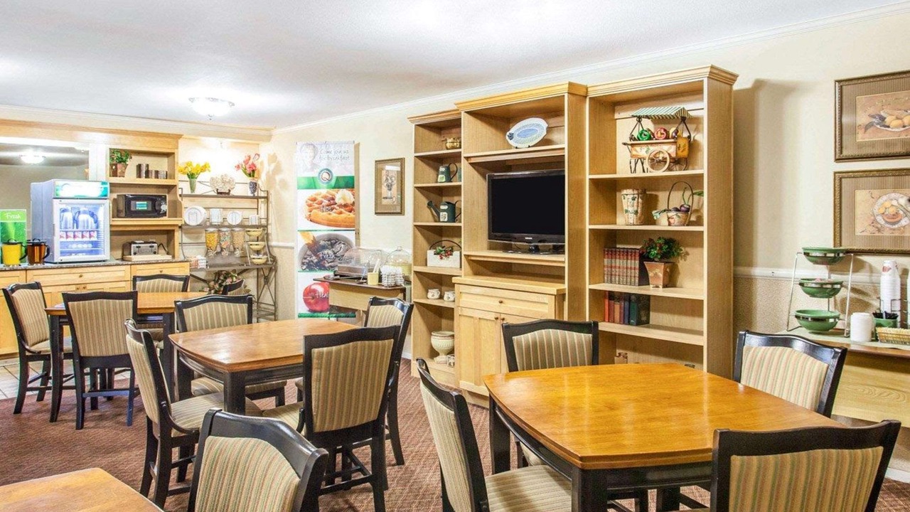 Photo of Livingroom in Mount Vernon