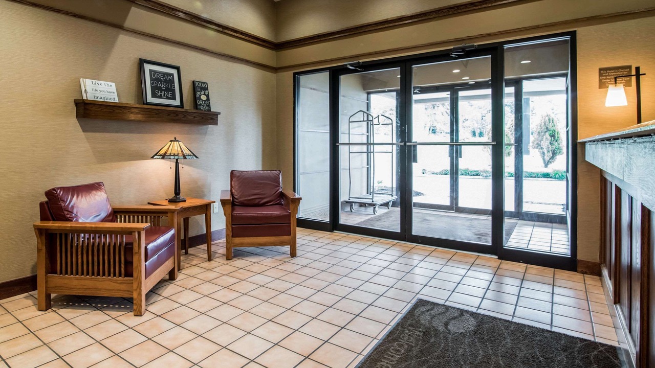 Photo of Livingroom in Cortland