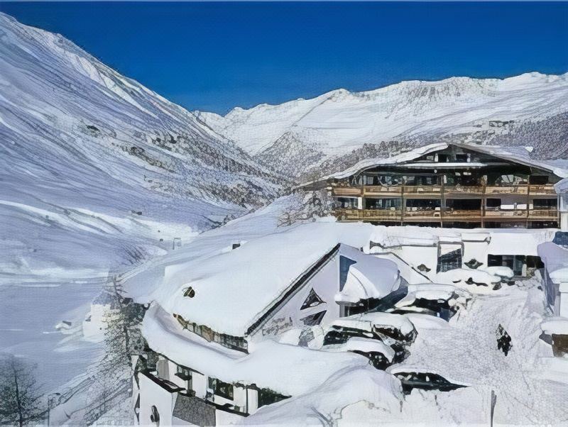 Photo of Others in Saint-Saturnin