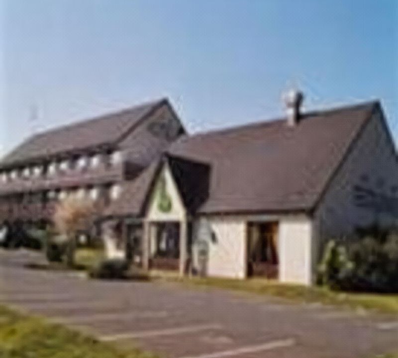 Photo of Buildings in Taden