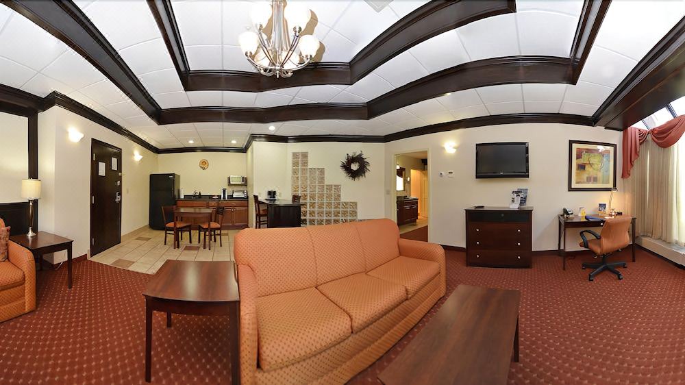 Photo of Livingroom in Plattsburgh