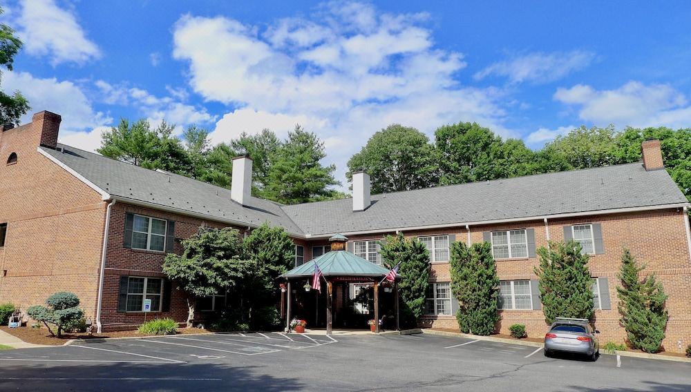 Photo of Buildings in Chadds Ford