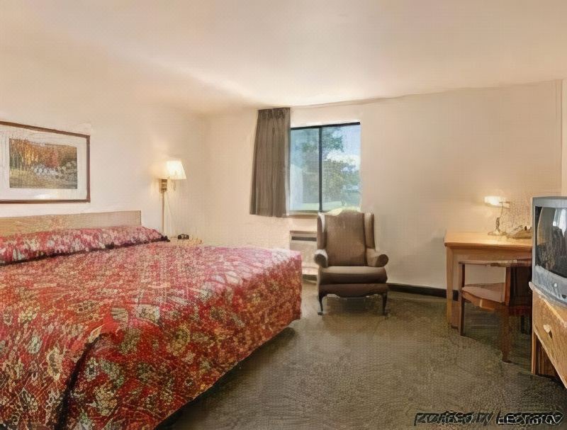 Photo of Bedroom in Ponderay