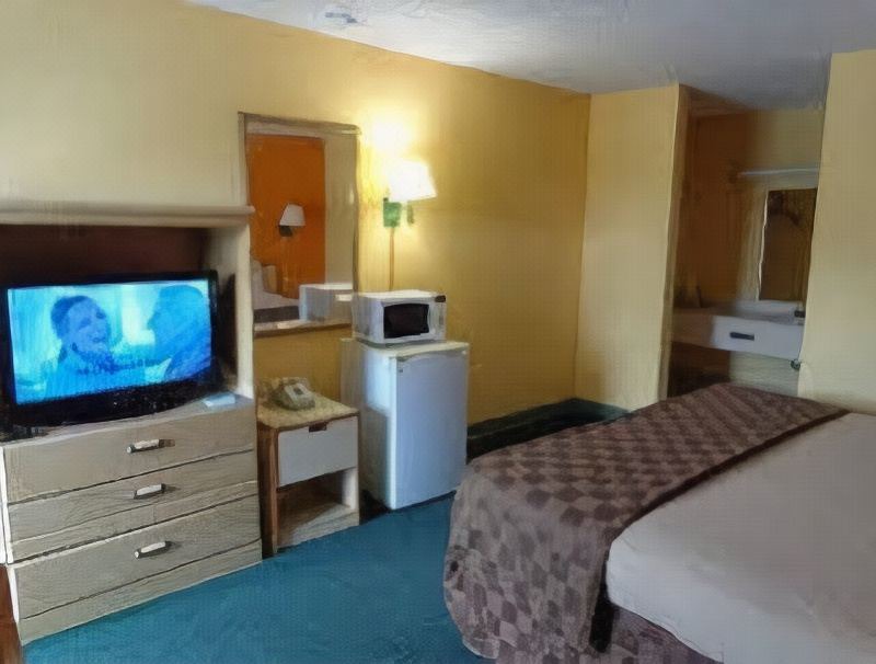 Photo of Bedroom in Macon