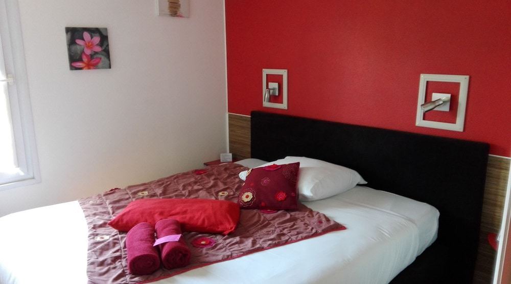 Photo of Bedroom in Saintes