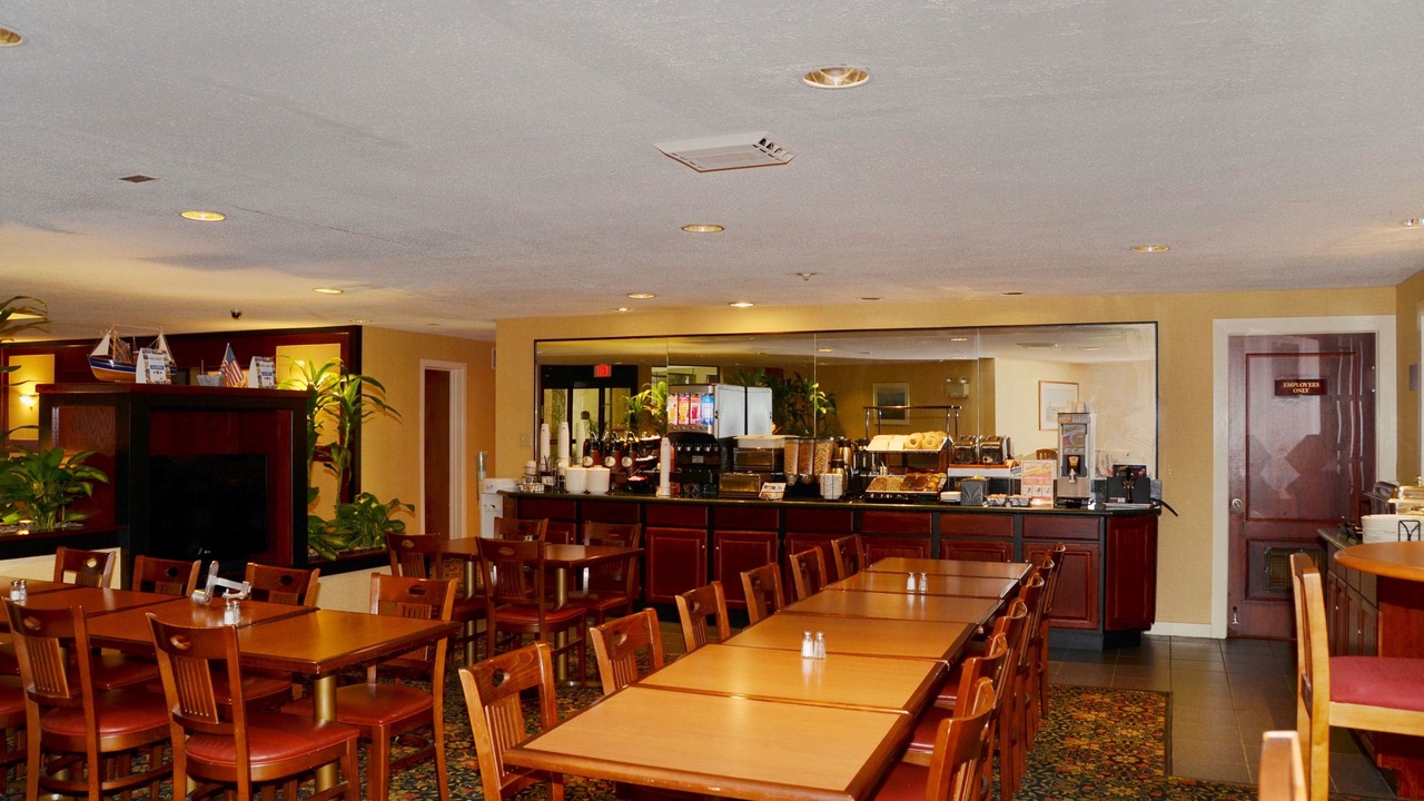 Photo of Livingroom in Rockland