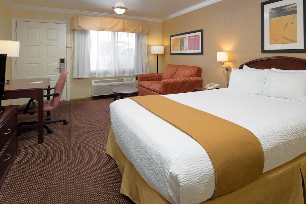 Photo of Bedroom in Pinole