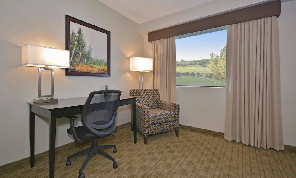 Photo of Livingroom in Pembroke