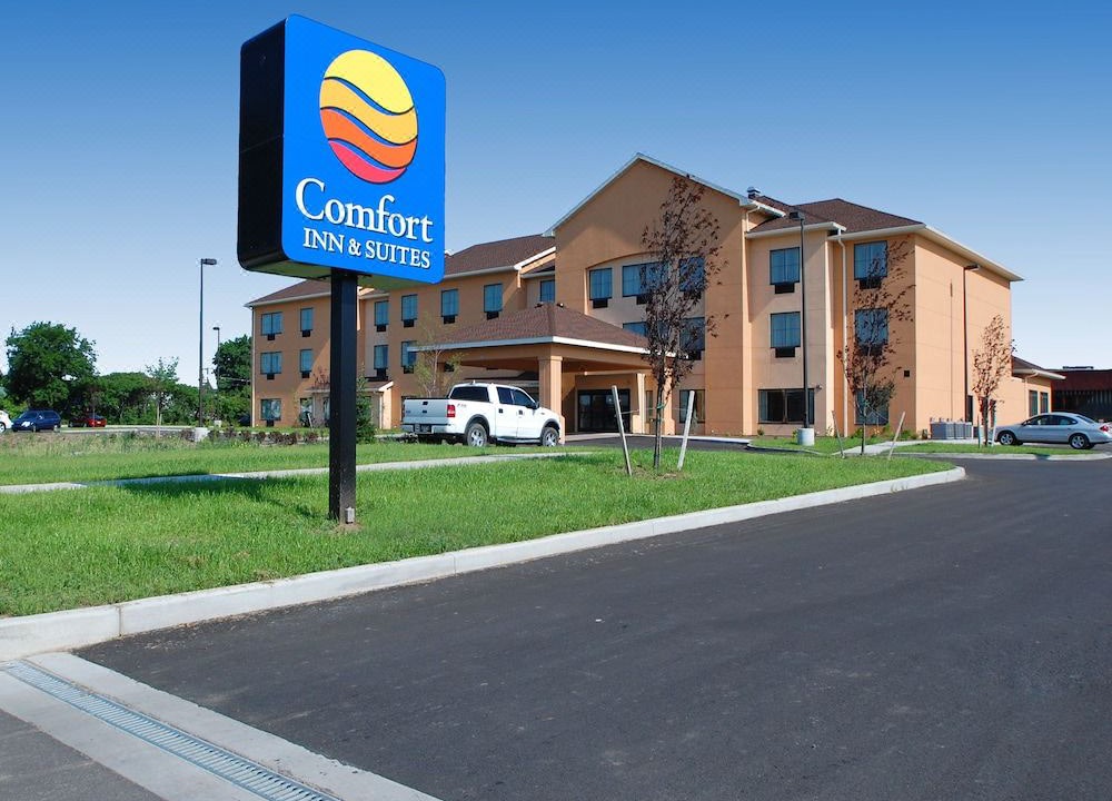 Photo of Buildings in Farmington
