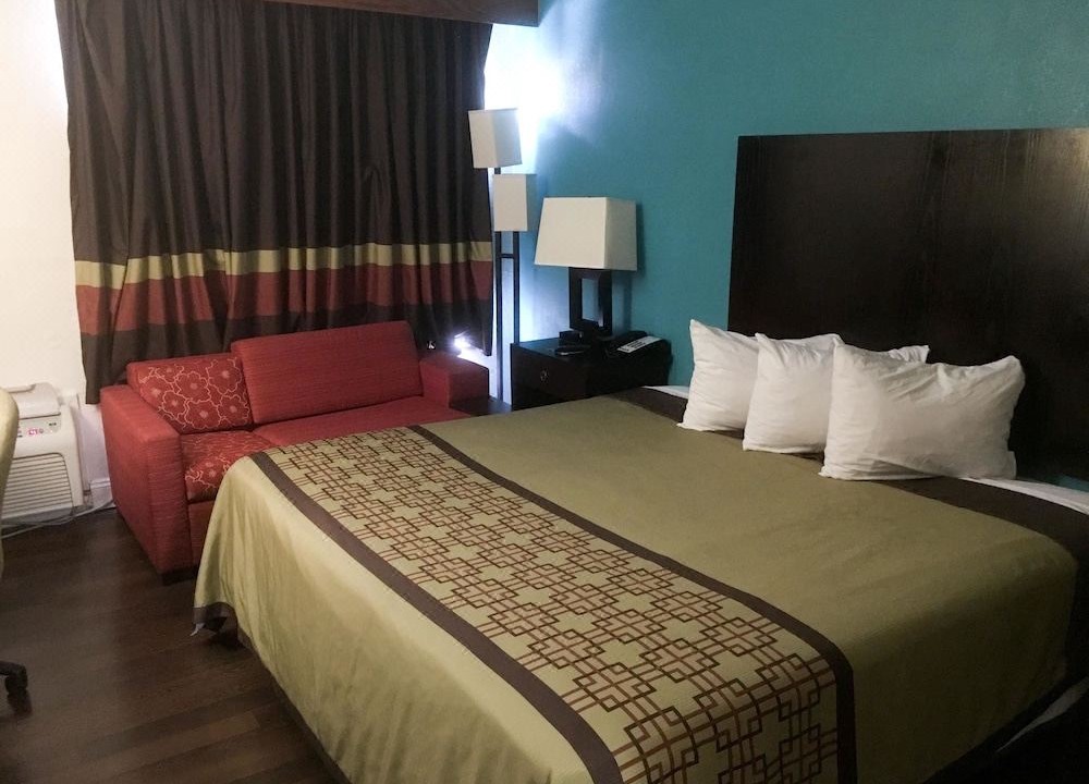 Photo of Bedroom in Thomson