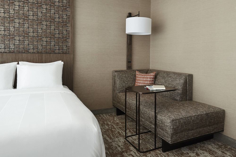 Photo of Bedroom in Burr Ridge