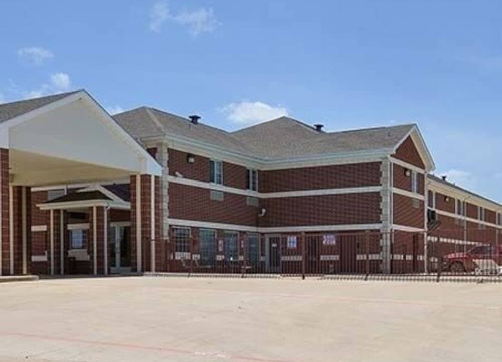 Photo of Buildings in McGregor