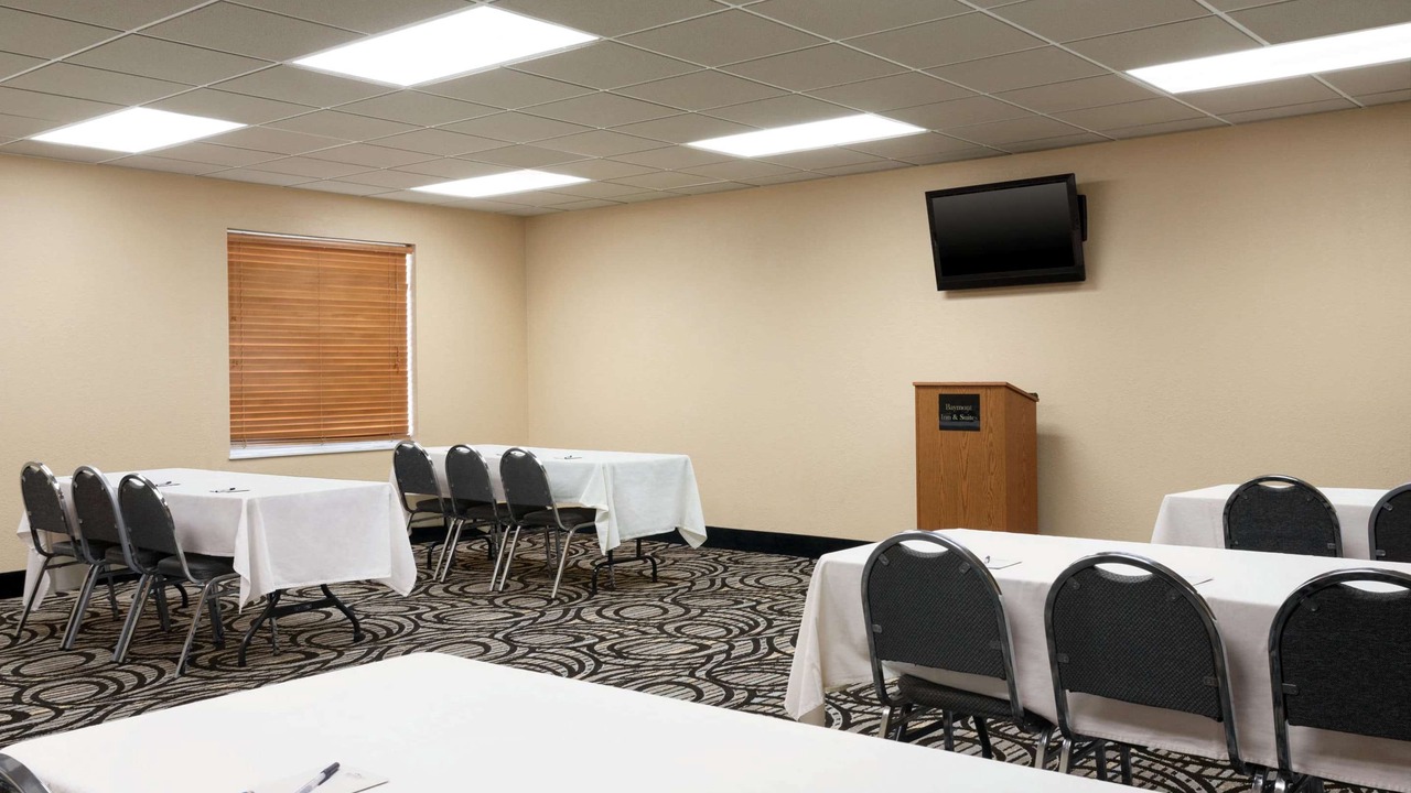 Photo of Others in Elizabethtown