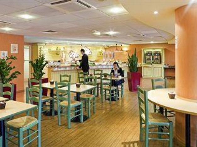 Photo of Livingroom in Pantin