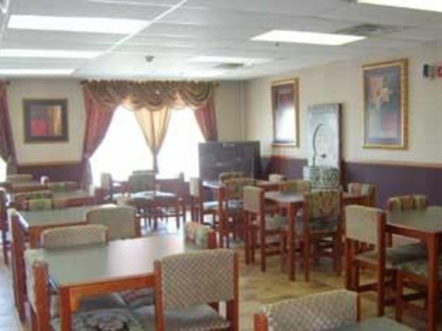 Photo of Livingroom in Elizabethtown