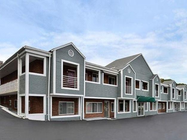Photo of Buildings in Cranston