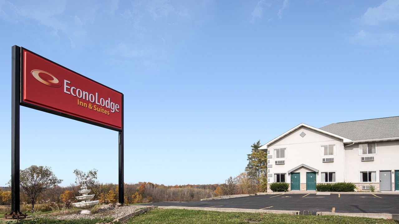 Photo of Buildings in Canandaigua