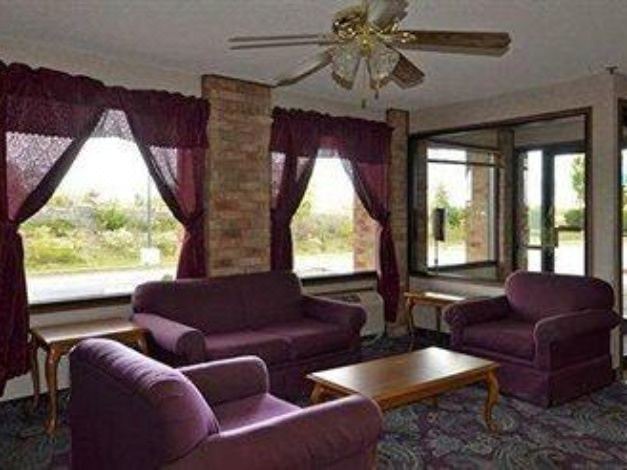 Photo of Livingroom in Coopersville