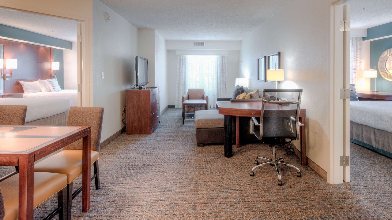 Photo of Livingroom in Chapel Hill