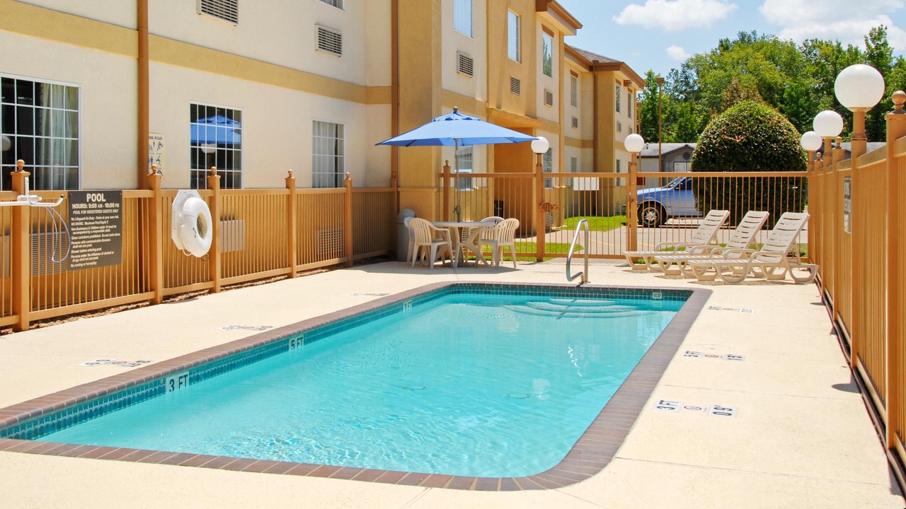 Photo of Outdoor in Carthage