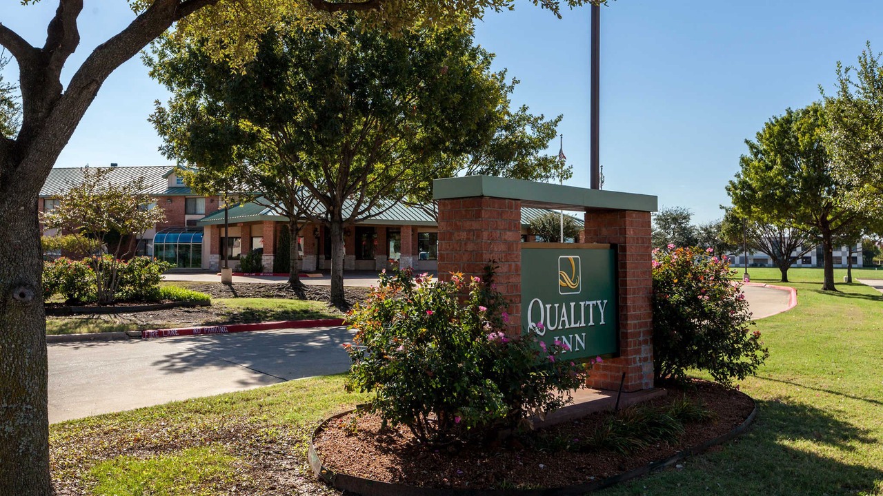 Photo of Buildings in Allen