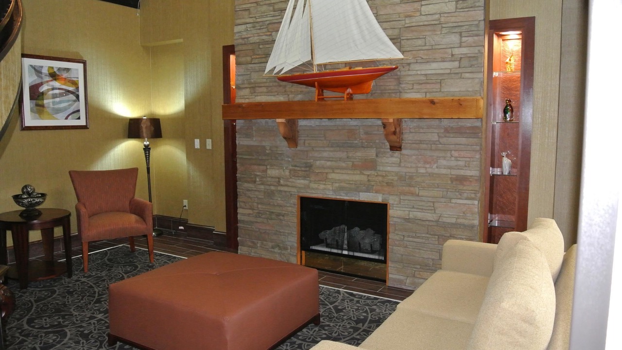 Photo of Livingroom in Bessemer