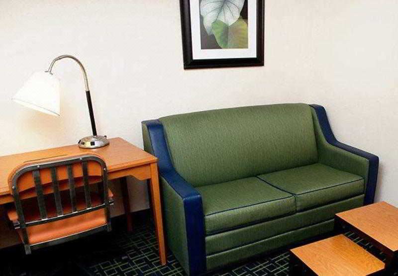 Photo of Livingroom in Longview