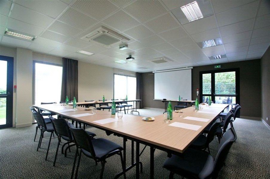 Photo of Others in Cesson-Sevigne