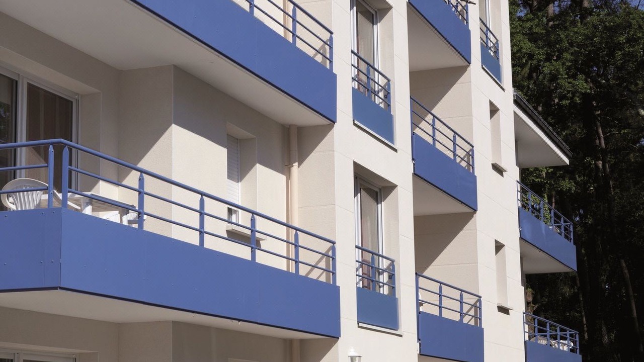 Photo of Buildings in Plescop