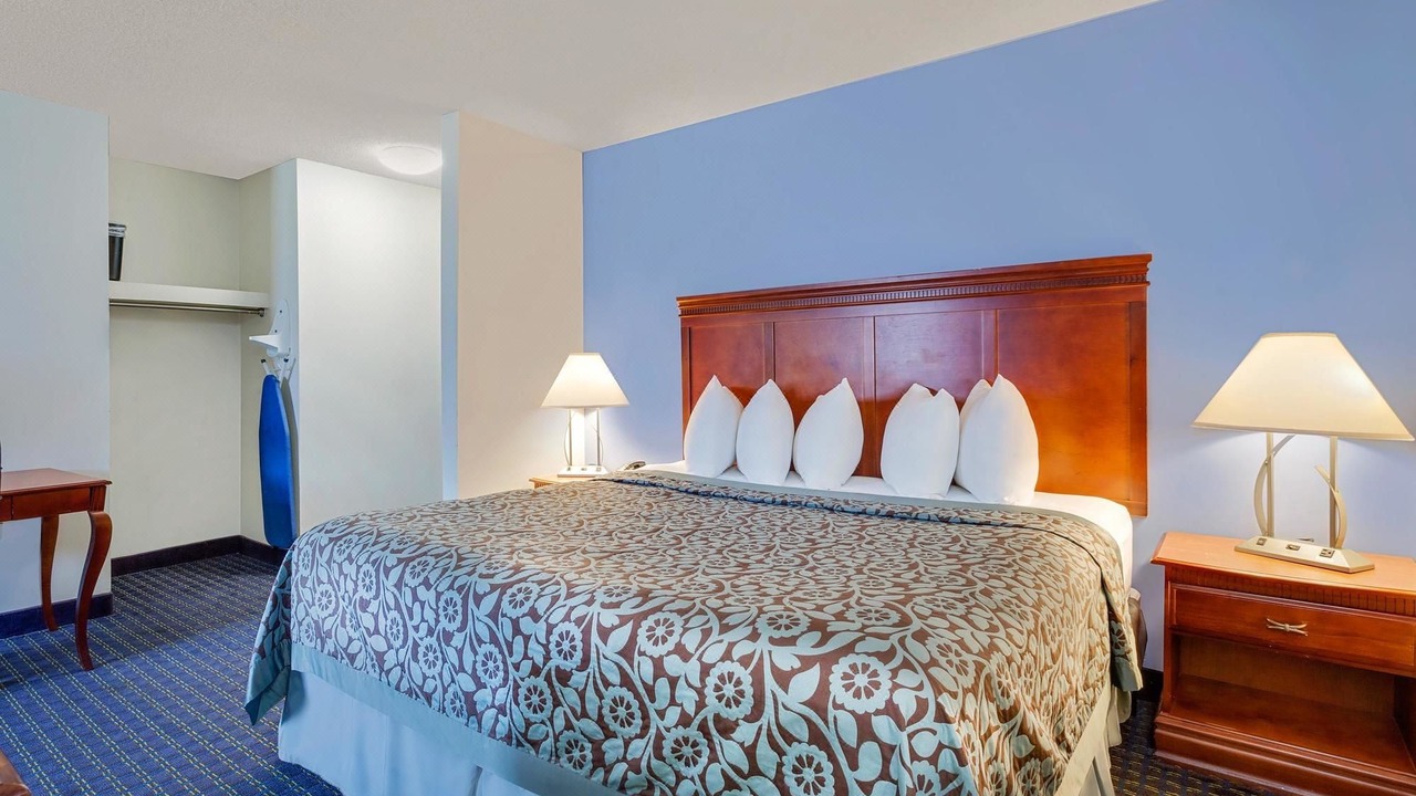 Photo of Bedroom in Shrewsbury