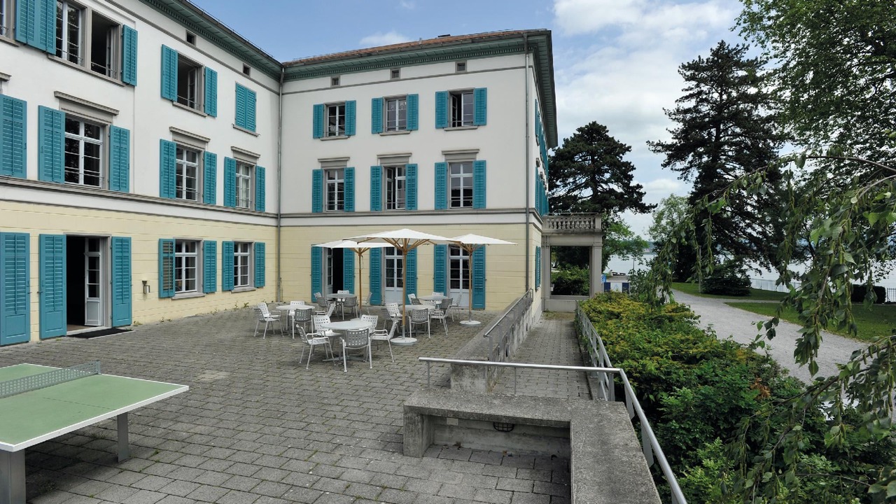 Photo of Buildings in Horgen District