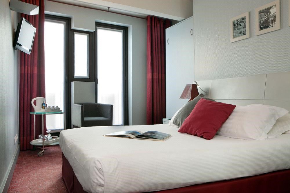 Photo of Bedroom in Bercy