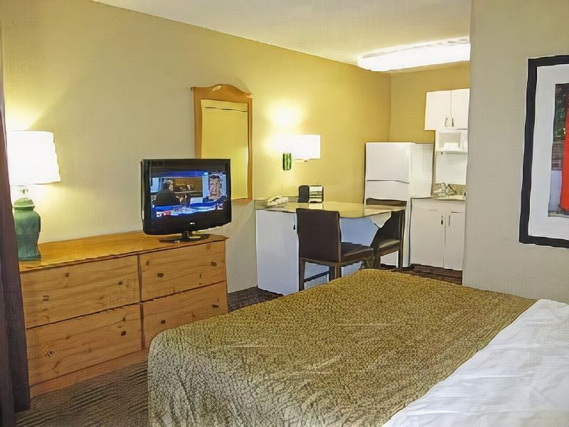 Photo of Bedroom in Mountain View