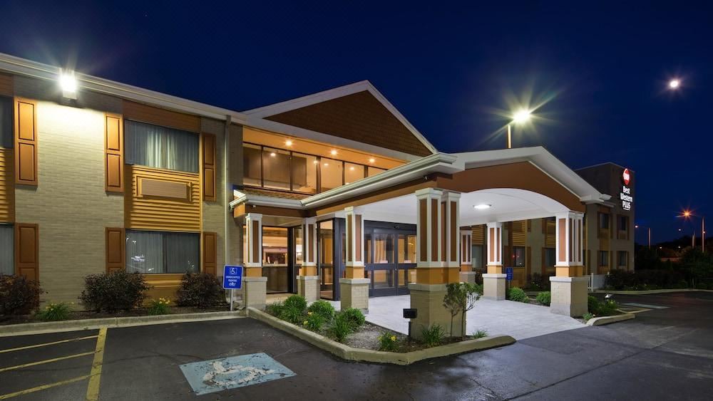 Photo of Buildings in Westmont