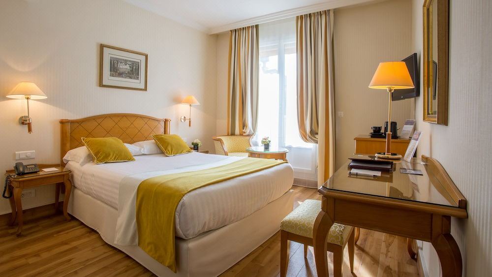 Photo of Bedroom in Gaillon