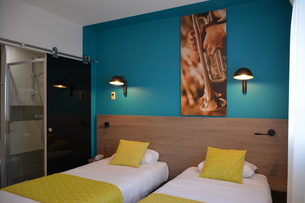 Photo of Bedroom in Saint-Herblain