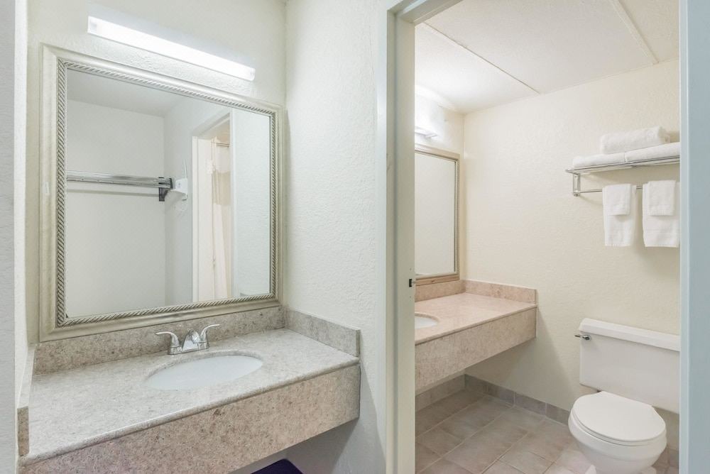 Photo of Bathroom in Kokomo