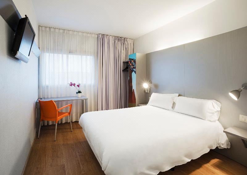 Photo of Bedroom in Salt