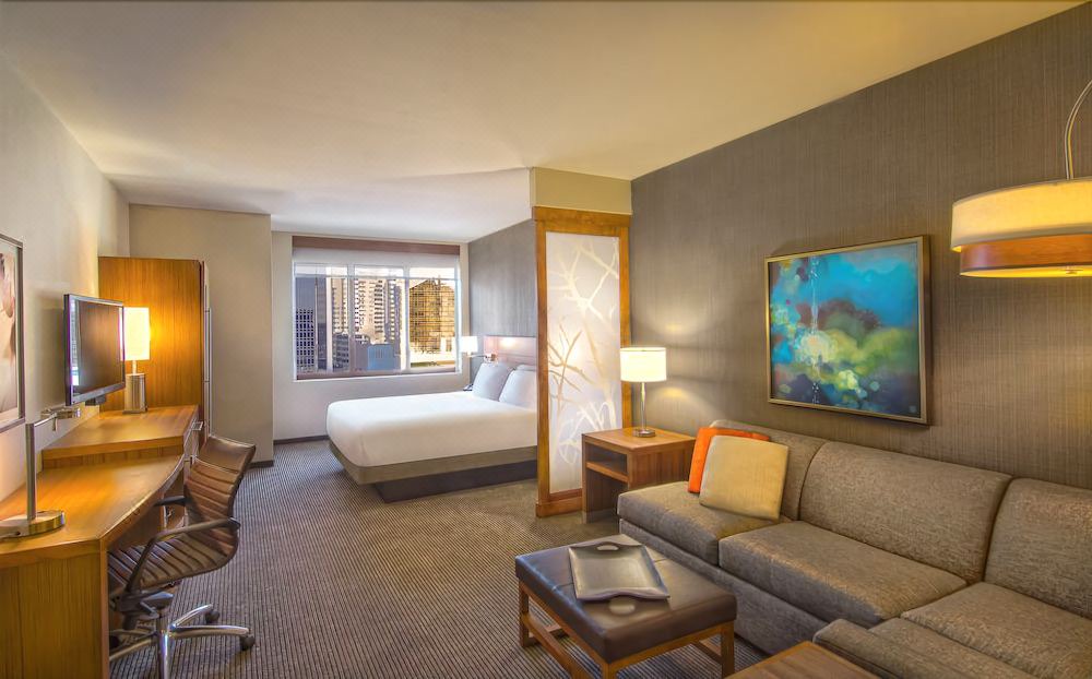 Photo of Livingroom in Second Ward