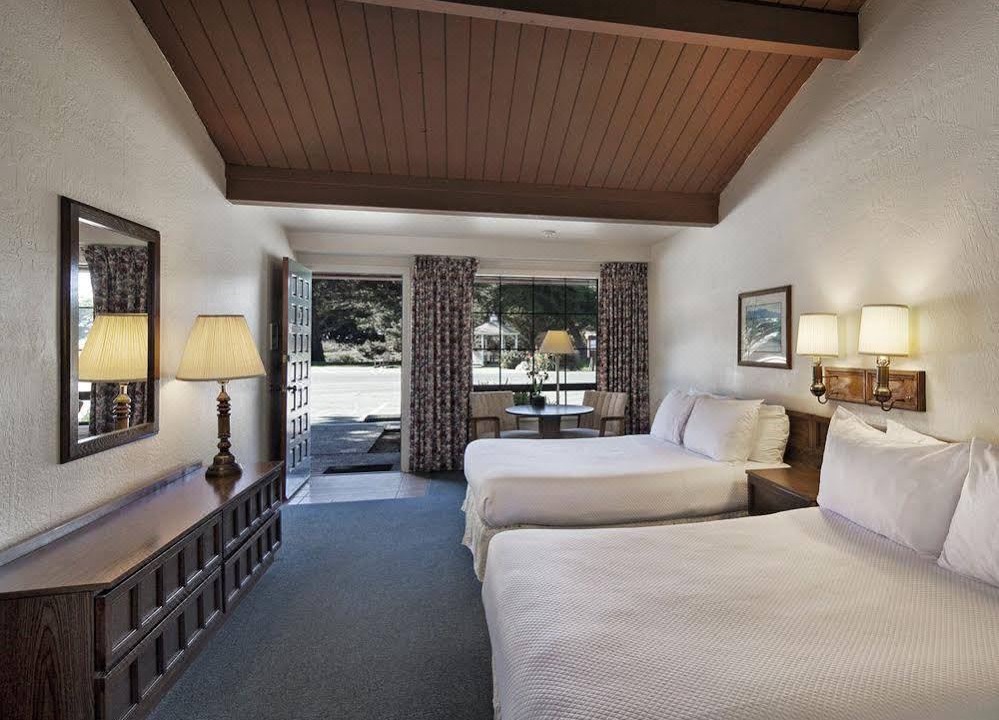 Photo of Bedroom in San Simeon