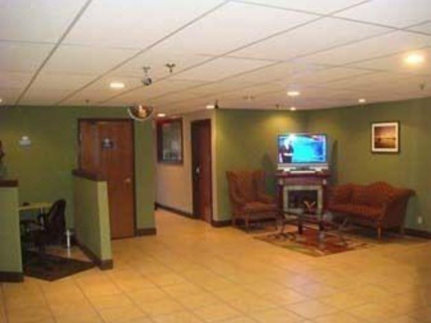 Photo of Livingroom in Greenfield