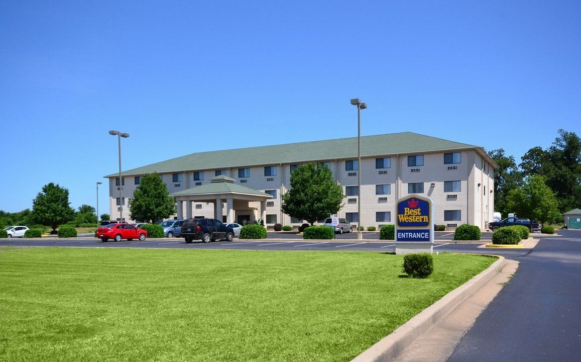 Photo of Buildings in Neosho