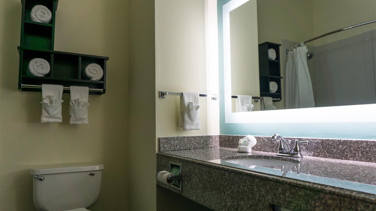 Photo of Bathroom in Atlantic Beach