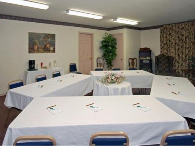 Photo of Livingroom in Willits