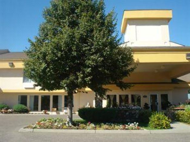 Photo of Buildings in Tri-Cities