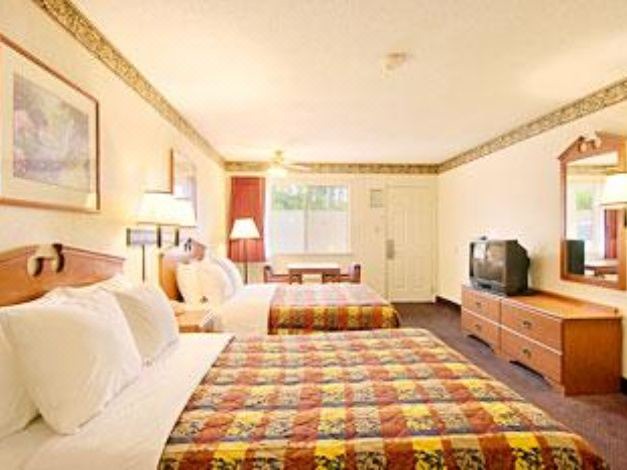 Photo of Bedroom in Marshall