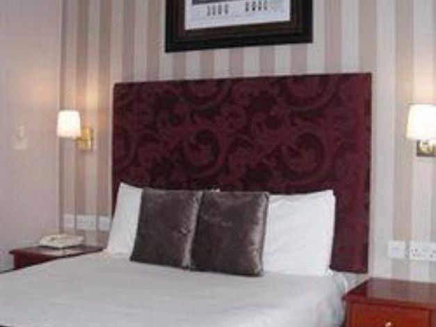 Photo of Bedroom in Reading City Centre