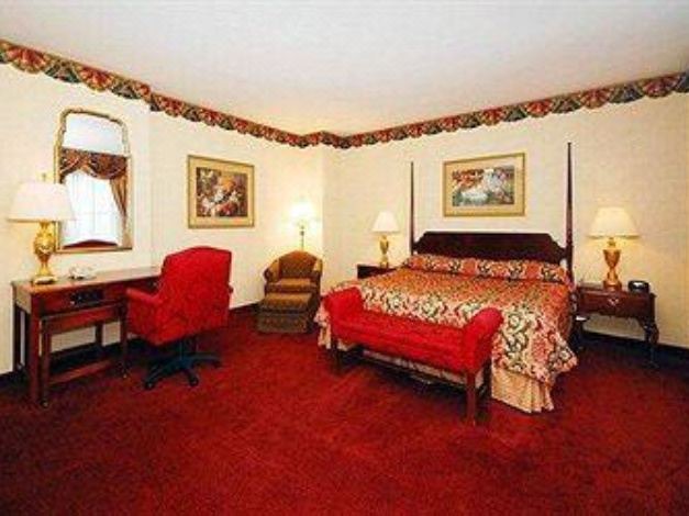 Photo of Bedroom in Utica