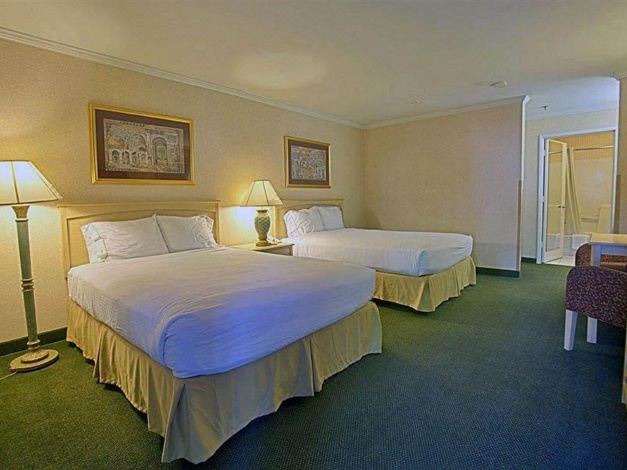 Photo of Bedroom in Lodi